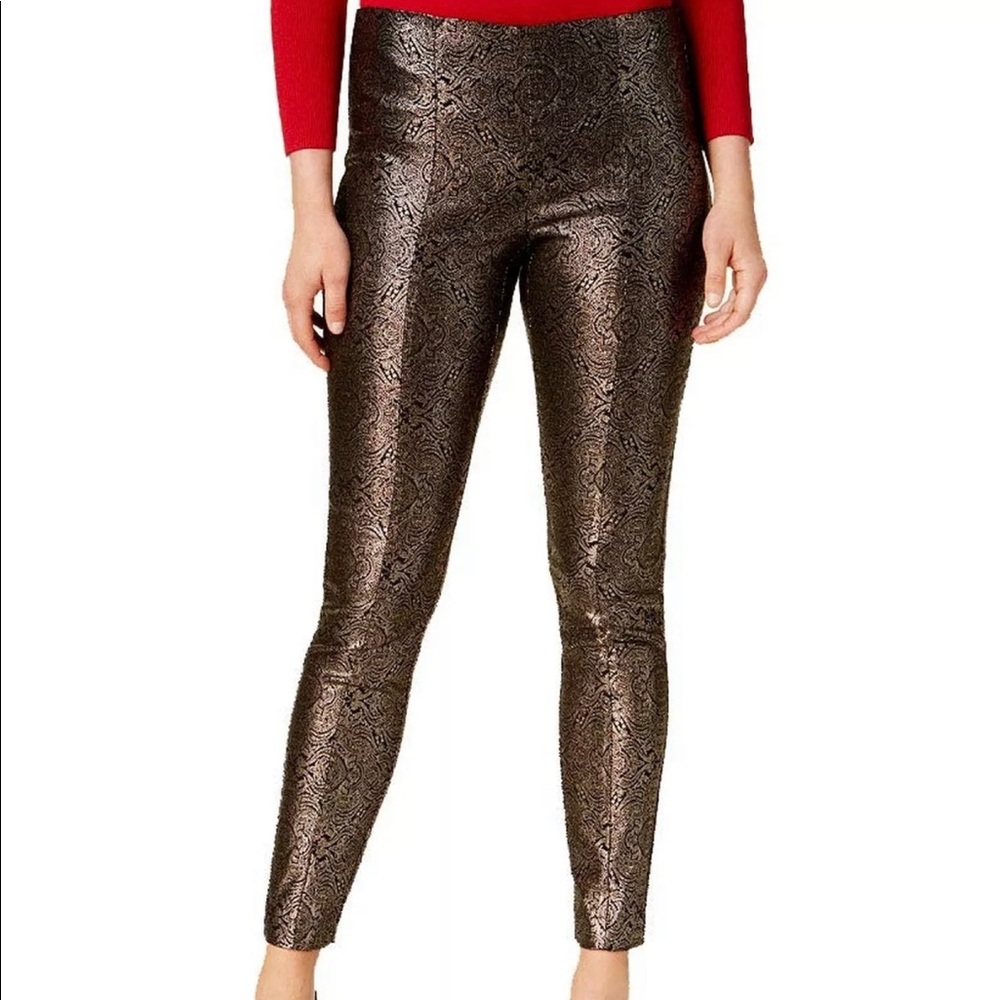 Gold Paisley Leggings.  Size 16 Elastic Waist